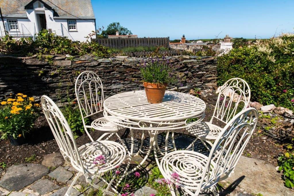 Quaint Cornish Fishermans Boscastle